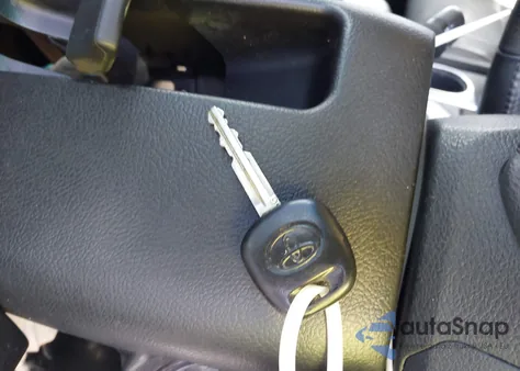 2015 Toyota Tundra Limited 5.7L V8 z USA, uszkodzony, nr VIN 5TFBW5F12FX477257